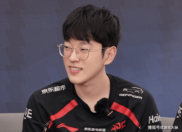 华体会官方网站下载Scout在中国队比赛中晋级下一阶段，锐不可当引发热议！的简单介绍